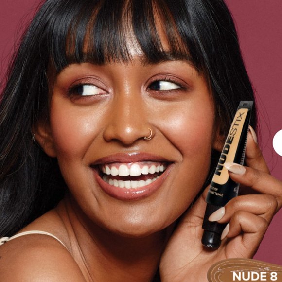 NUDE 8 - TINTED COVER LIQUID FOUNDATION - Picture 4 of 5